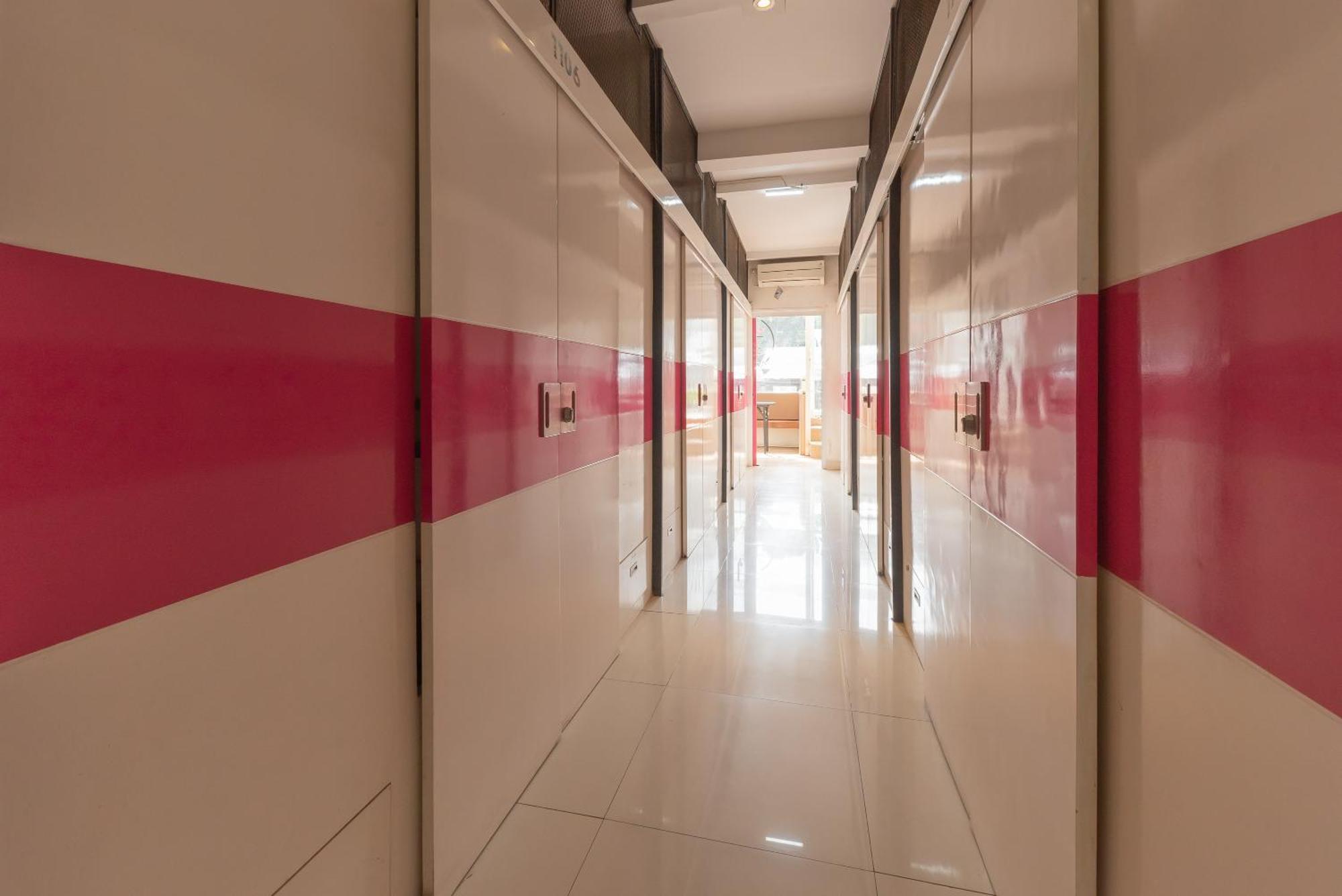 Reddoorz Hostel At Kiara Cozy Kircon בנדונג מראה חיצוני תמונה
