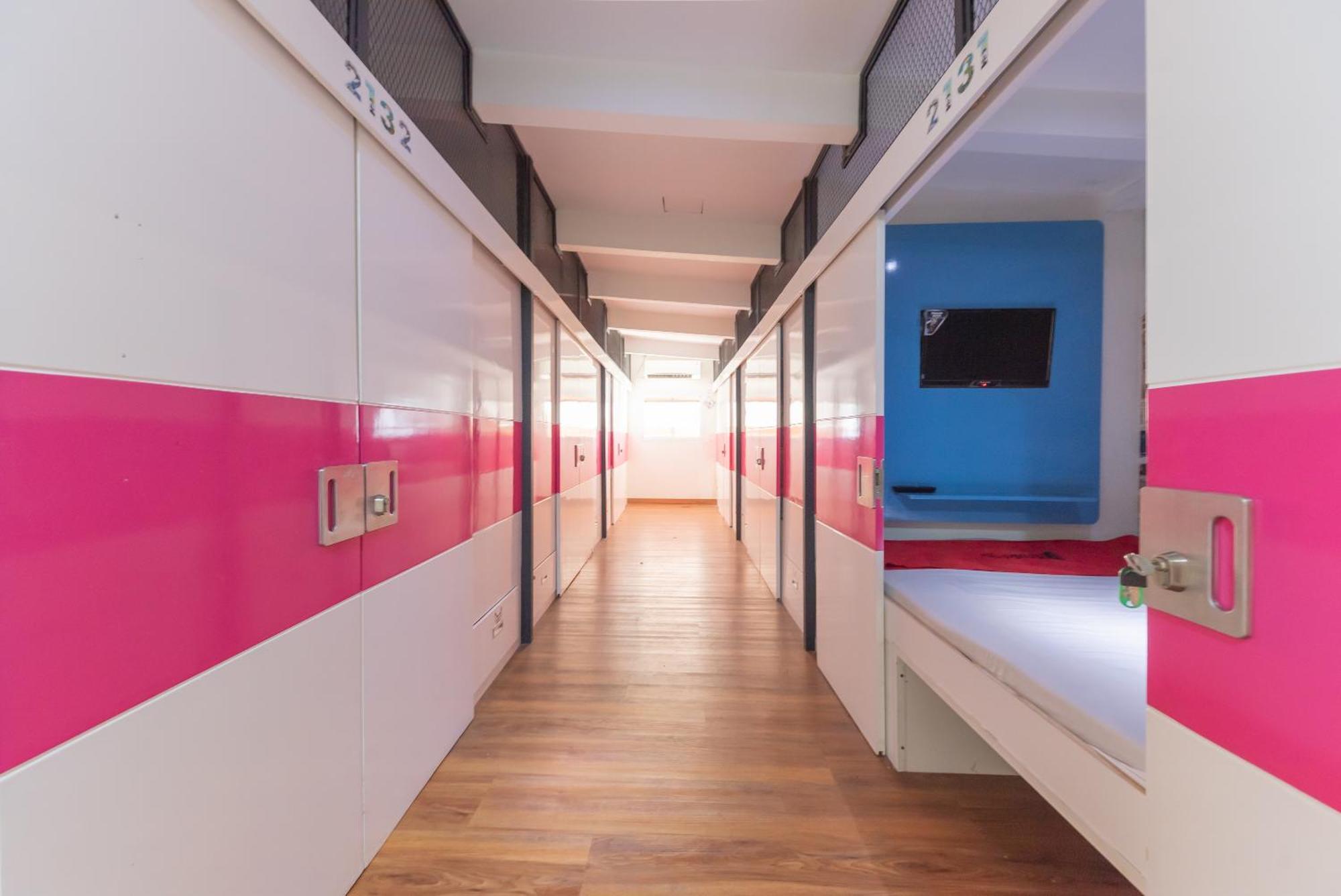 Reddoorz Hostel At Kiara Cozy Kircon בנדונג מראה חיצוני תמונה